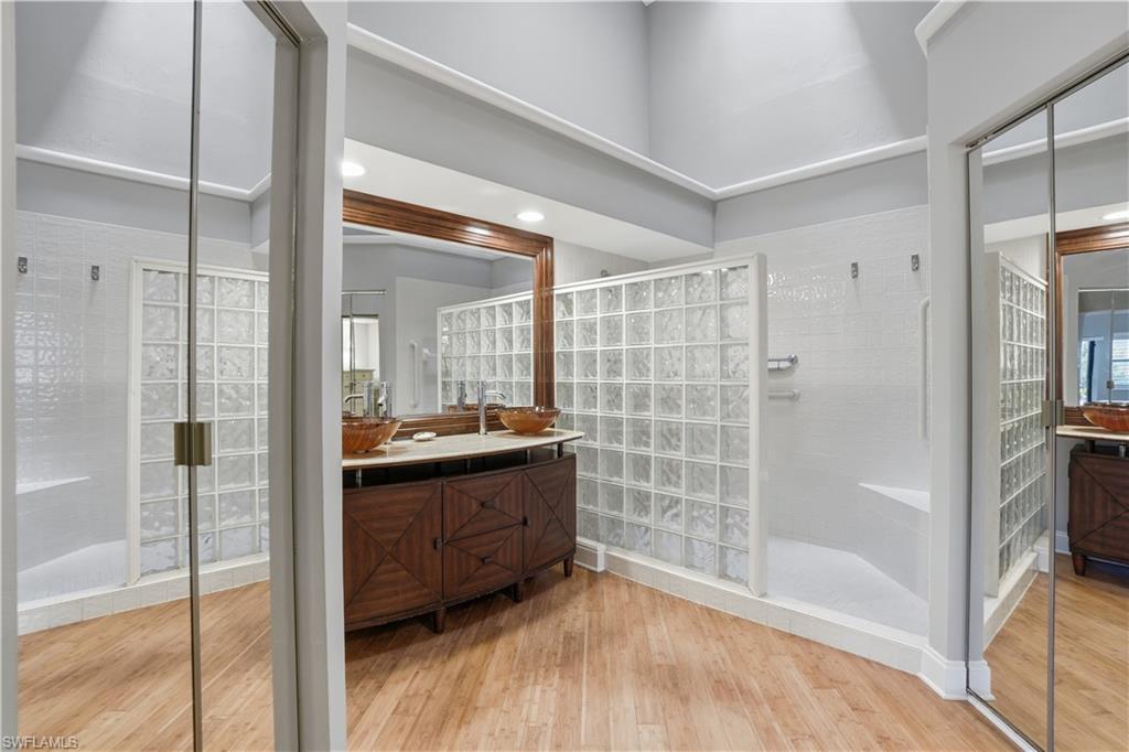 BURNING TREE - Residential