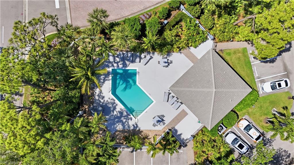 BURNING TREE - Residential