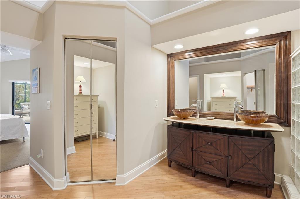 BURNING TREE - Residential