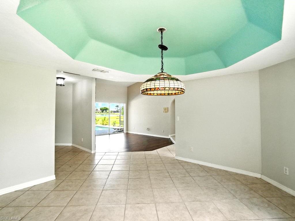 CAPE ROYAL - Residential