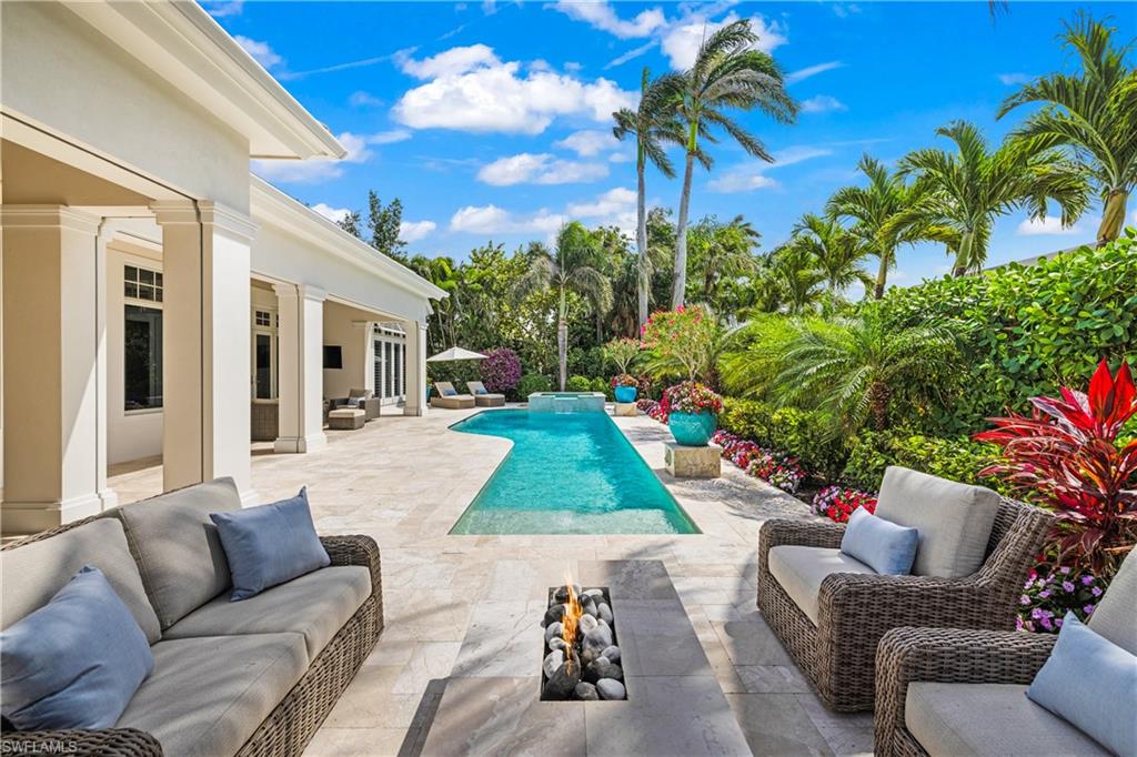 PARK SHORE - Residential