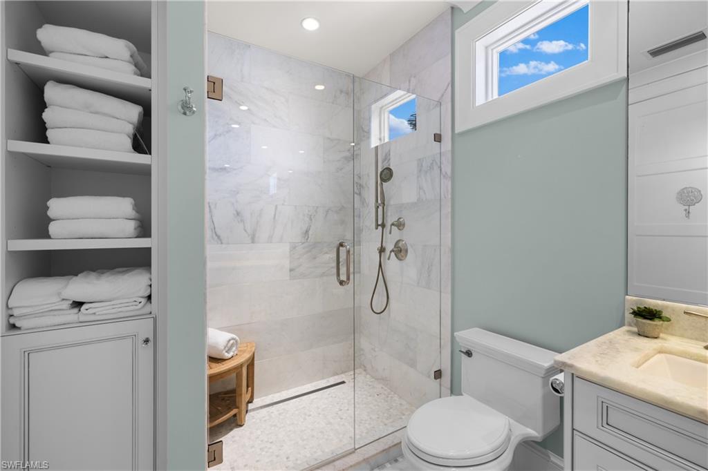 PARK SHORE - Residential