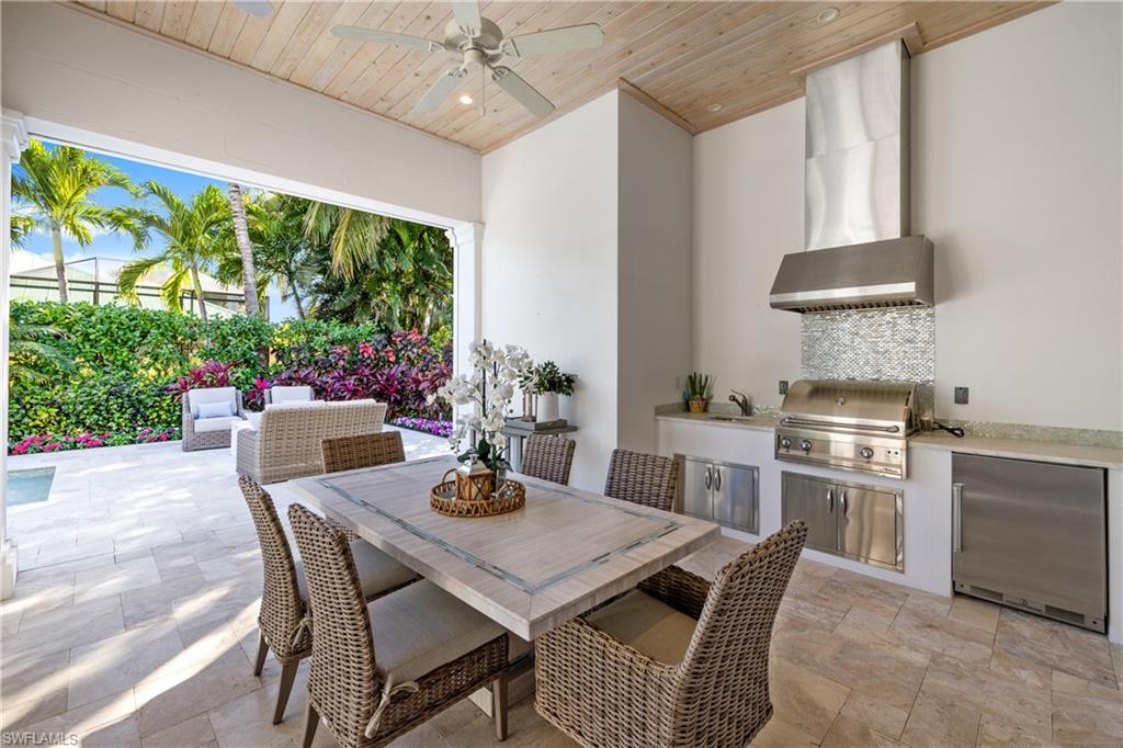 PARK SHORE - Residential