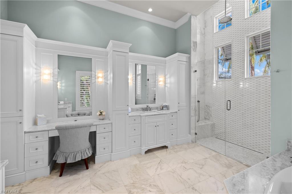 PARK SHORE - Residential