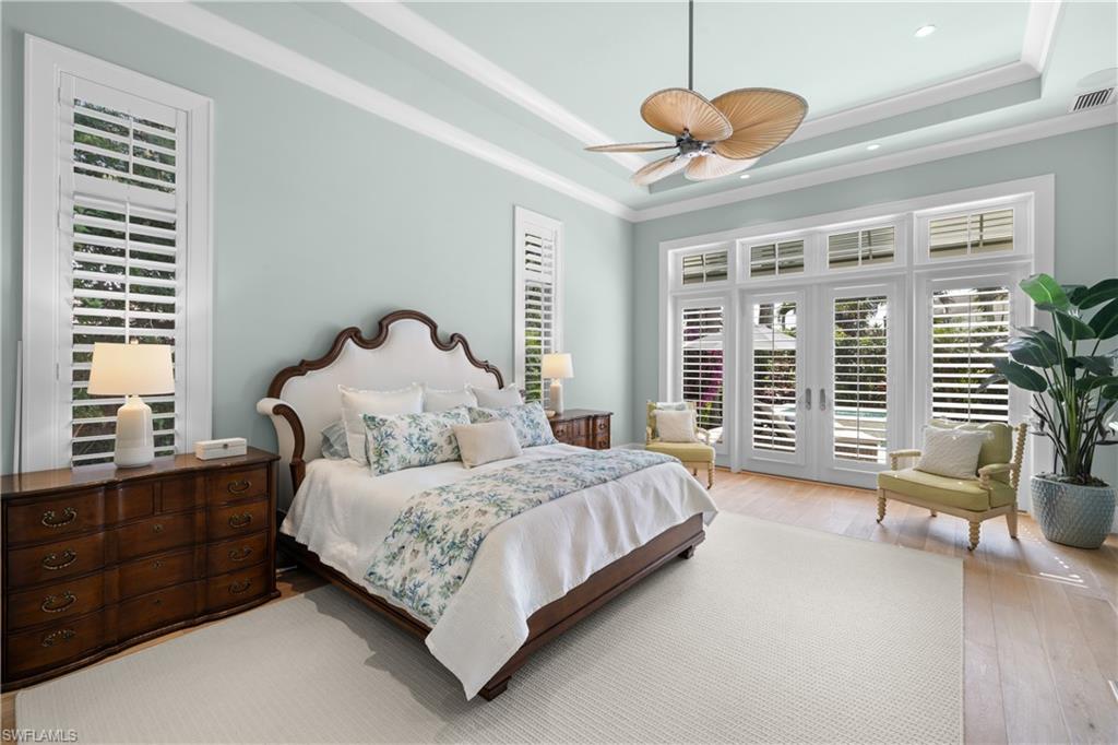 PARK SHORE - Residential