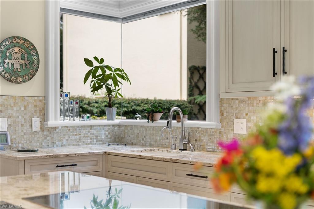 VIZCAYA AT BAY COLONY - Residential