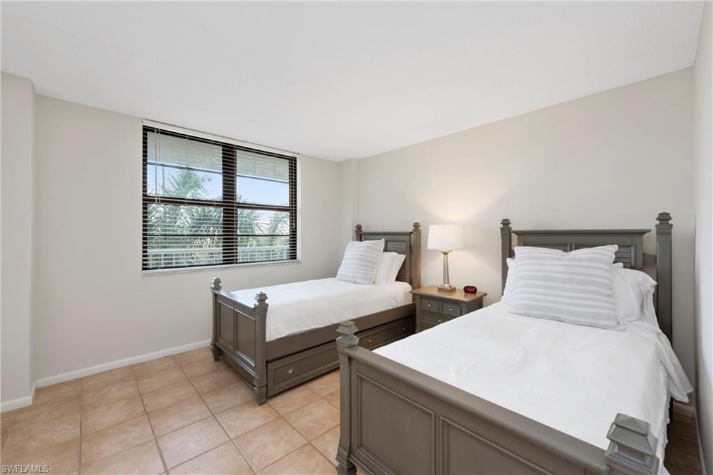 SOUTH SEAS - Residential