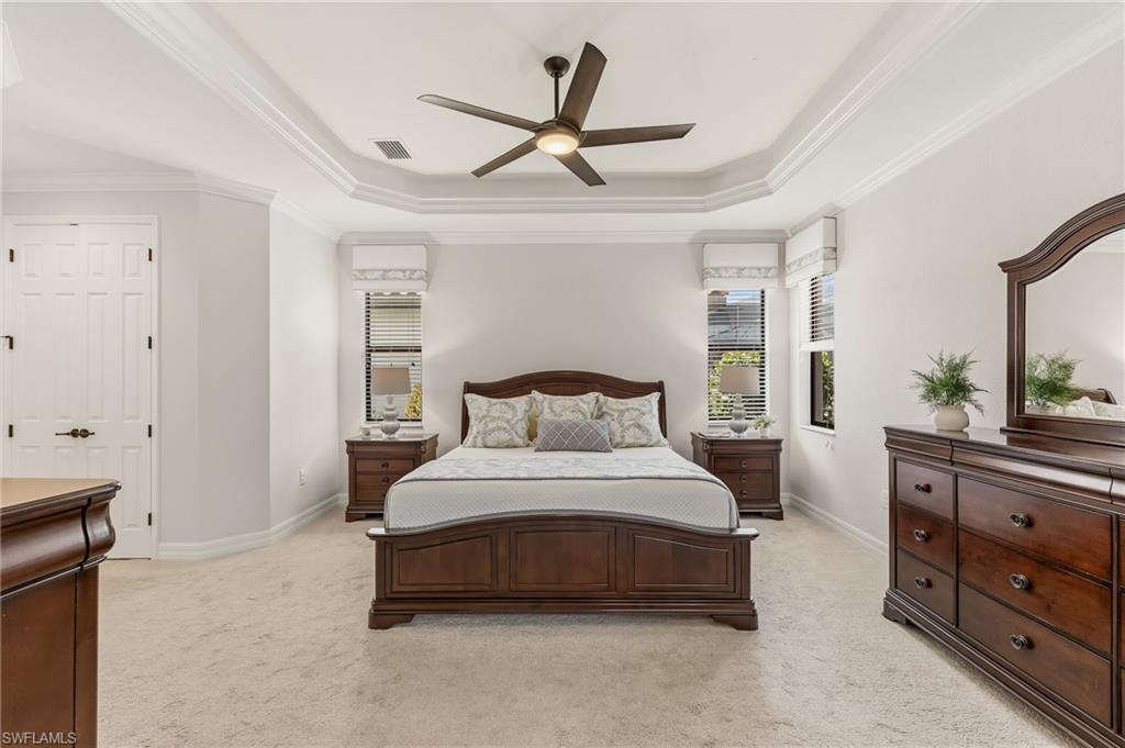 TWIN EAGLES - Residential