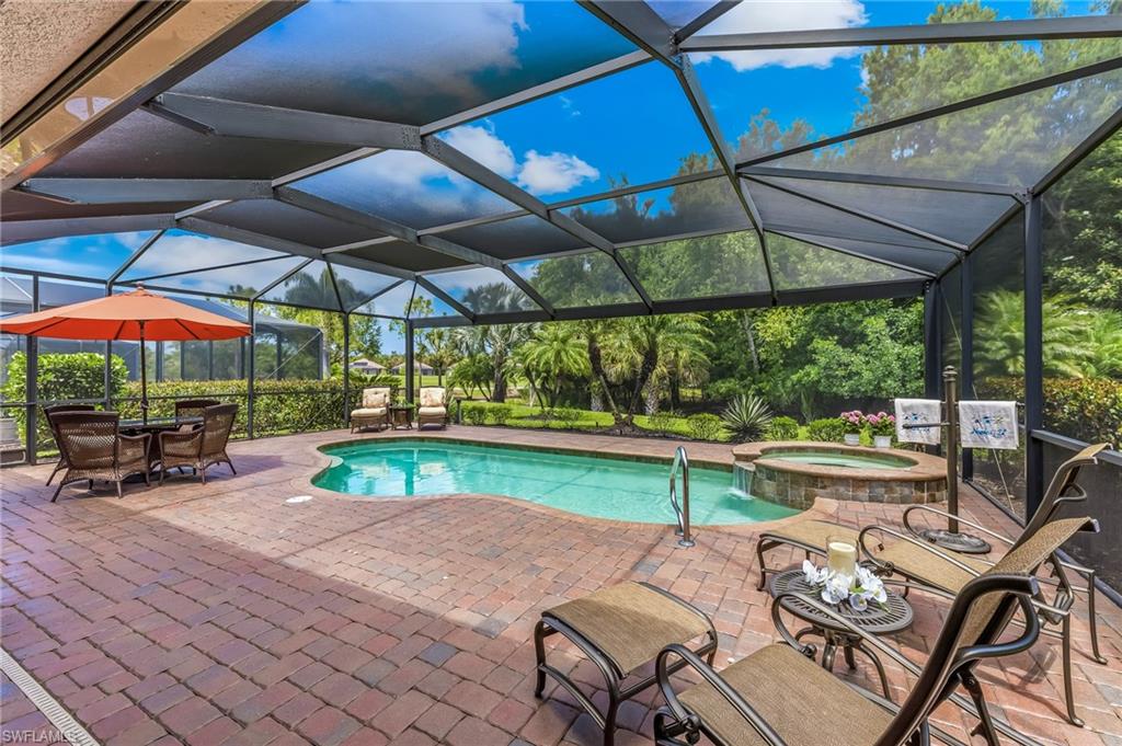 TWIN EAGLES - Residential