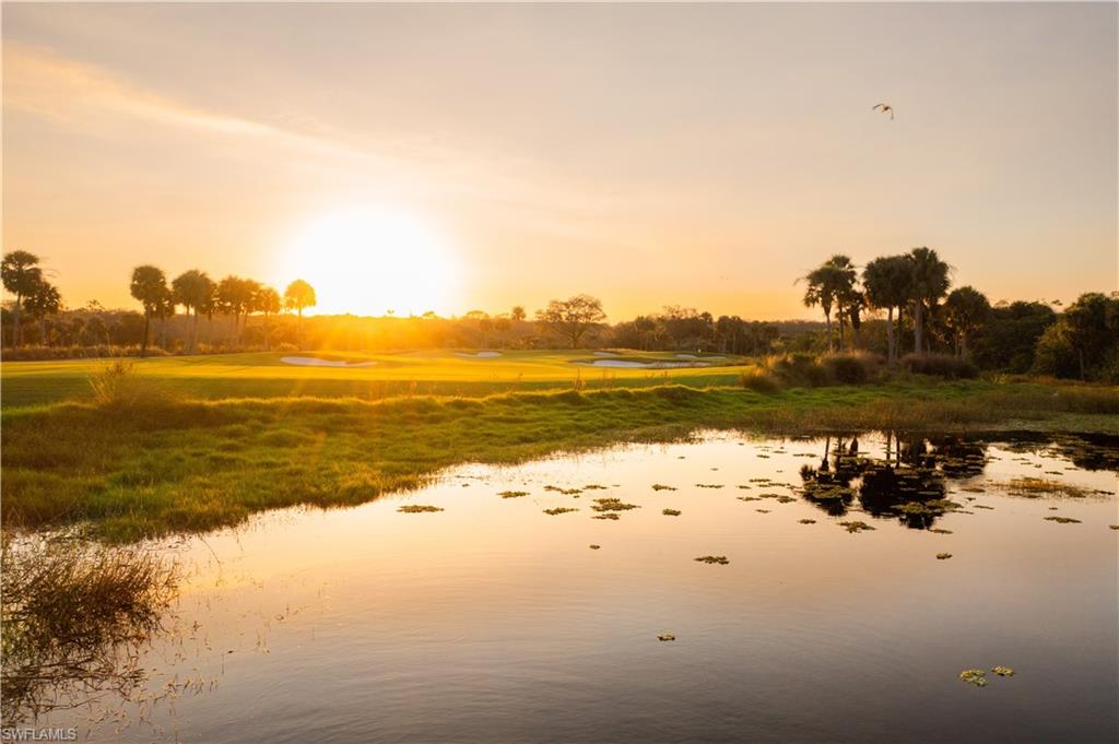 TWIN EAGLES - Residential