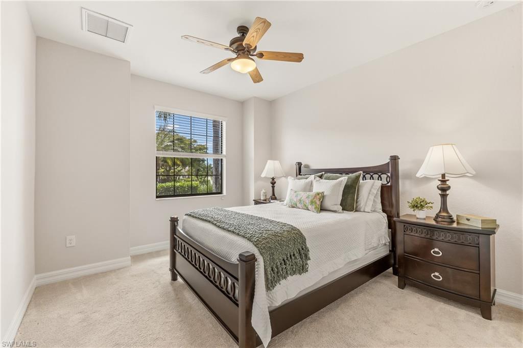 TWIN EAGLES - Residential