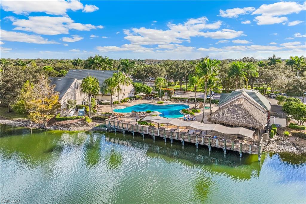 TWIN EAGLES - Residential