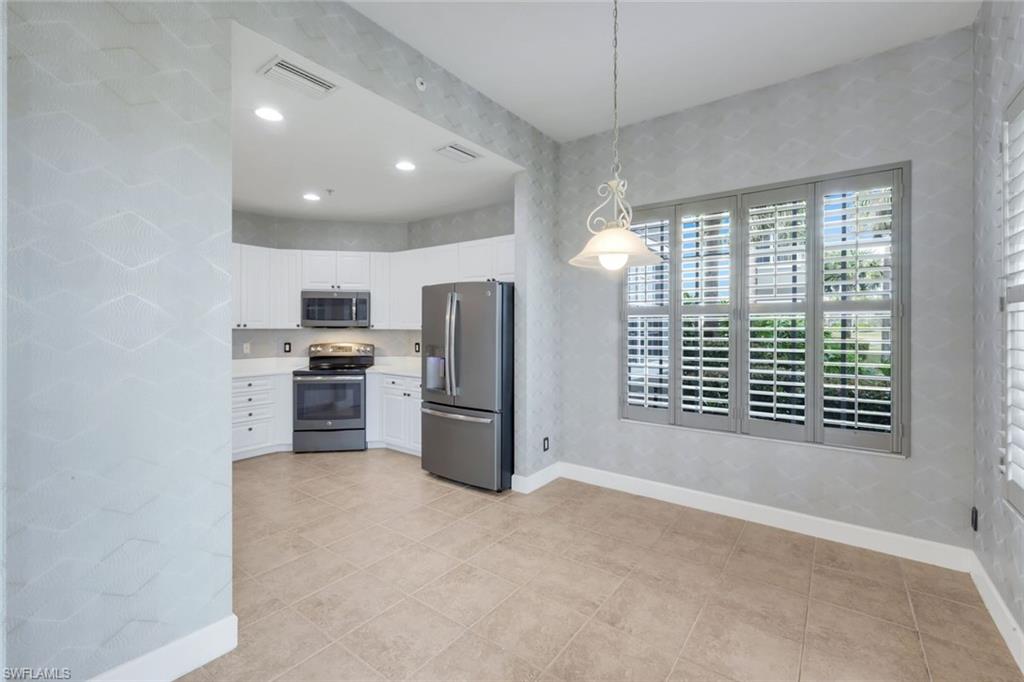 SOMERSET - Residential