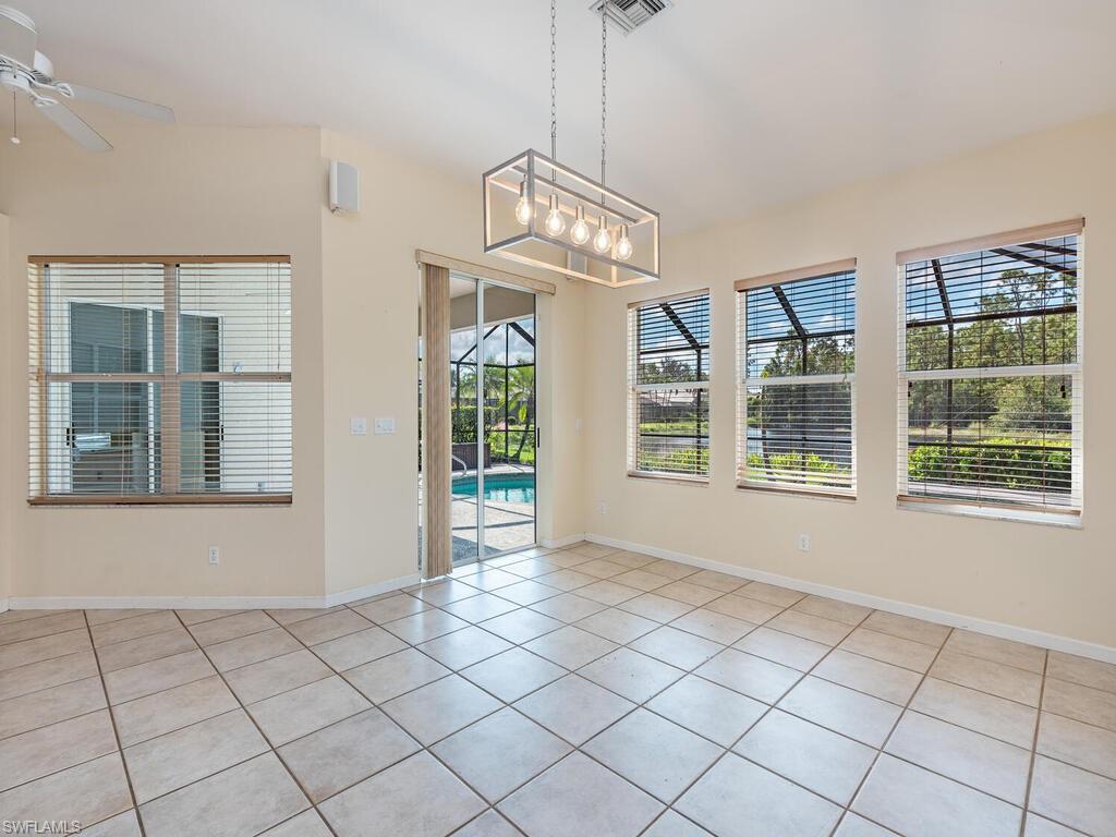 AUTUMN WOODS - Residential