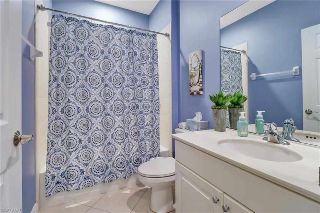 SWEETWATER BAY - Residential