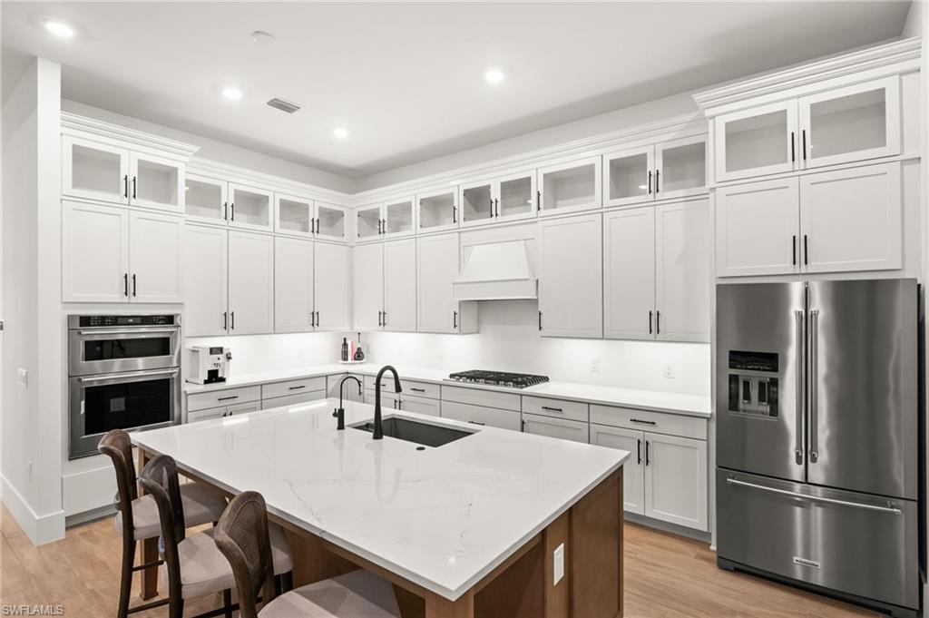 CAYMAS - Residential