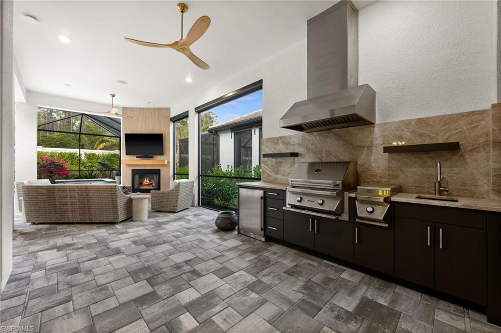 CAYMAS - Residential