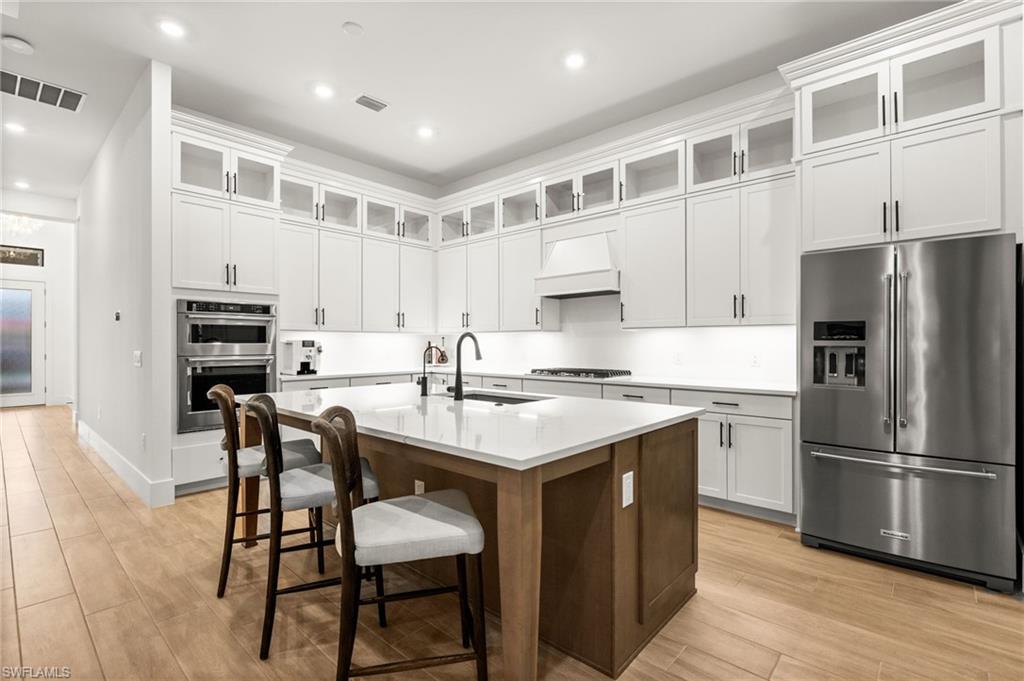 CAYMAS - Residential