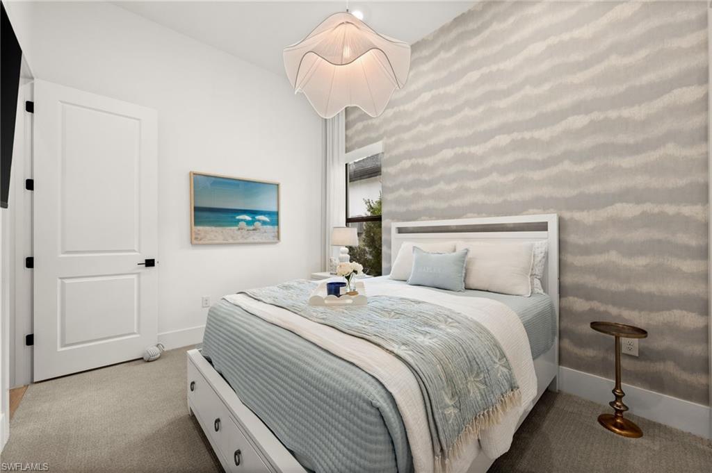 CAYMAS - Residential