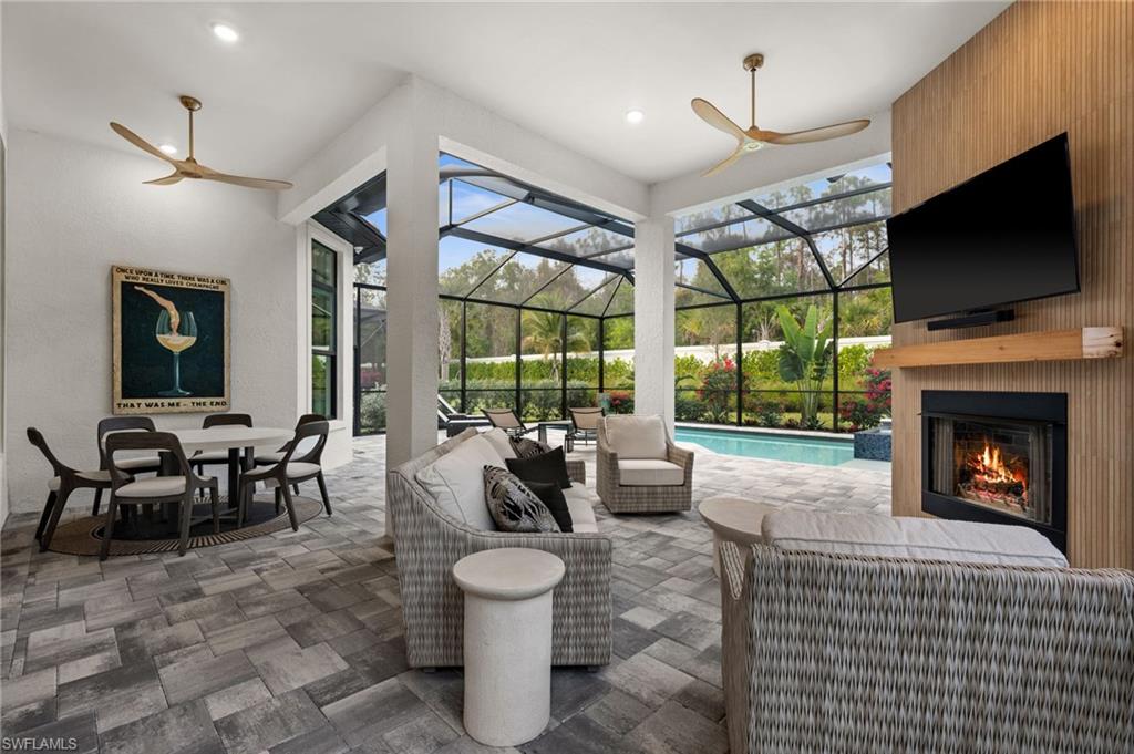 CAYMAS - Residential