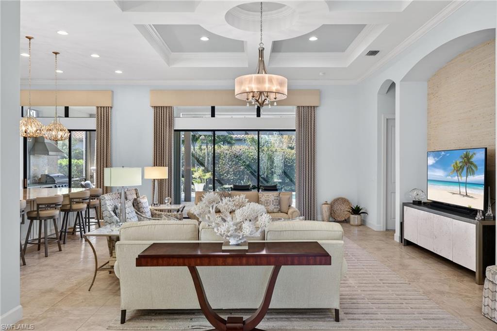 ESPLANADE - Residential