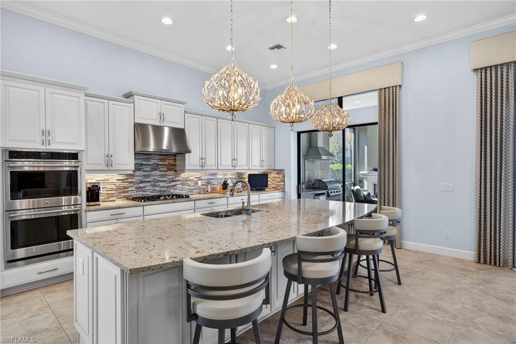 ESPLANADE - Residential