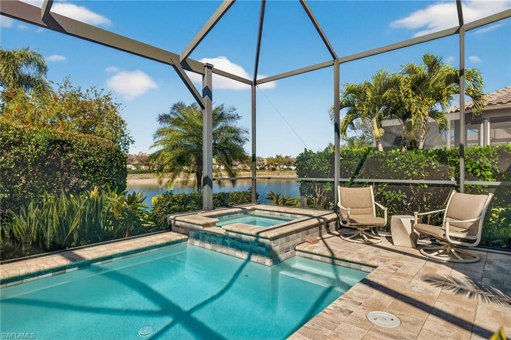 ESPLANADE - Residential