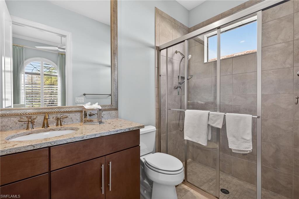 ESPLANADE - Residential