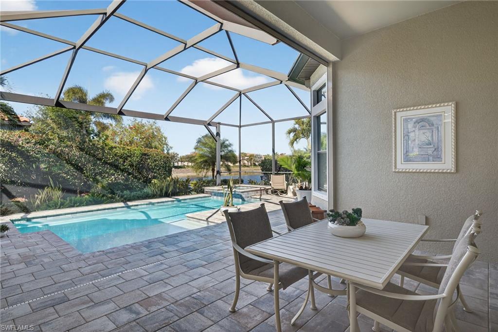 ESPLANADE - Residential