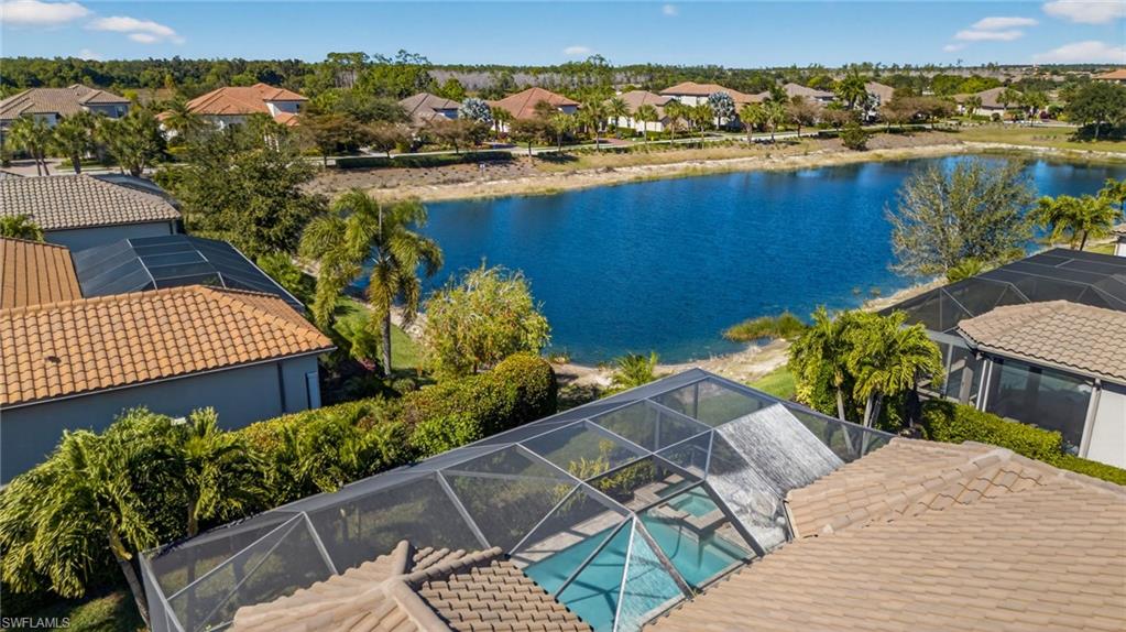 ESPLANADE - Residential