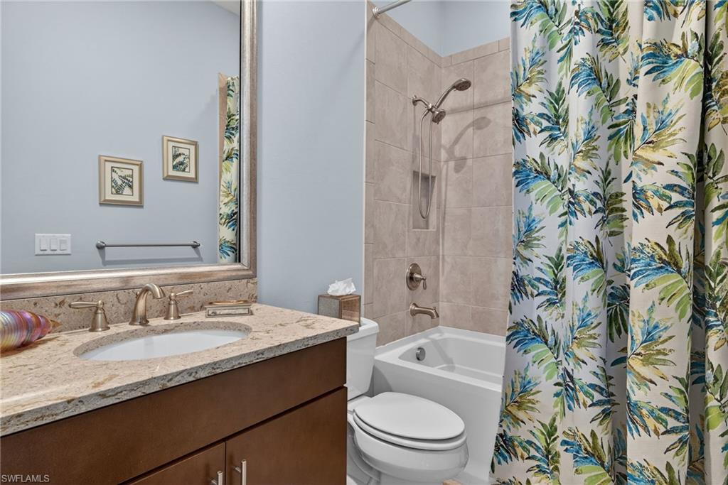 ESPLANADE - Residential