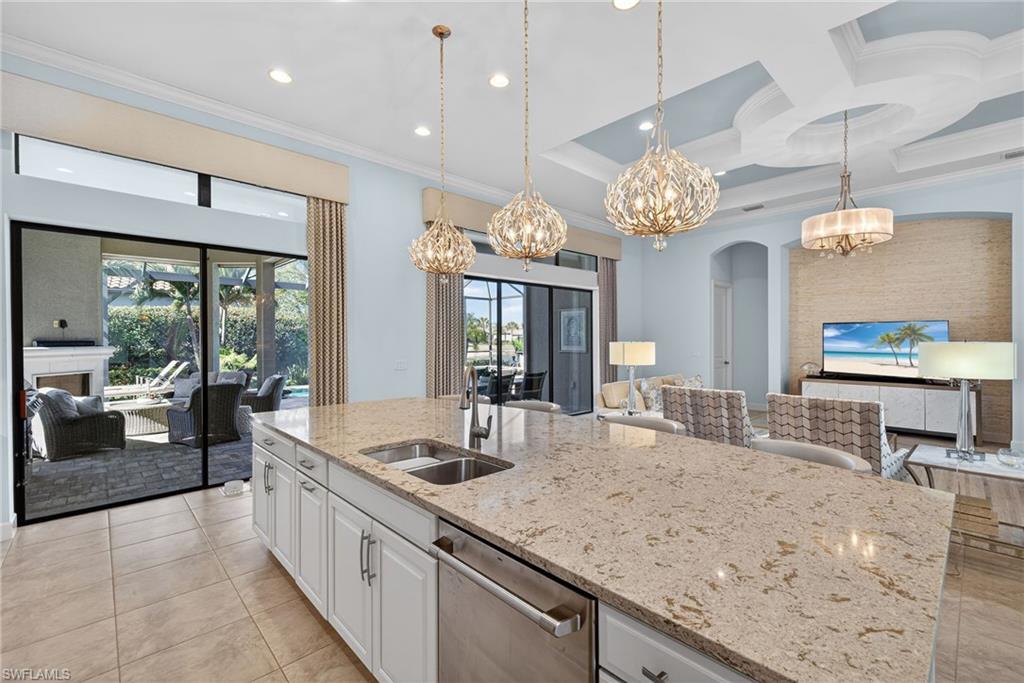 ESPLANADE - Residential