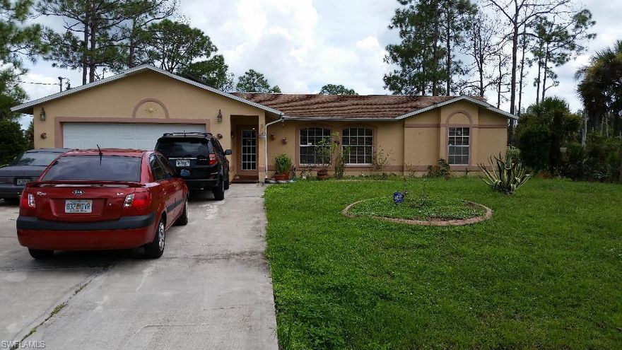 Beautiful home with additional bedroom in garage area. Tile throughout, upgraded granite tops with wood cabinets. Stainless steel appliances. Breakfast noon in kitchen. BBQ kitchen area with sink. Ceiling fans throughout with remote control. Modern lighting installed.