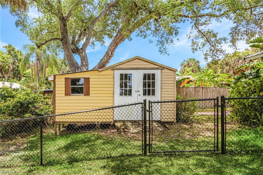 RIVER FOREST - Residential