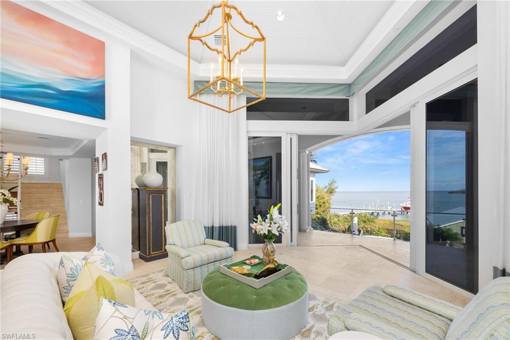 DICKEYS JOHN R SUBD - Residential