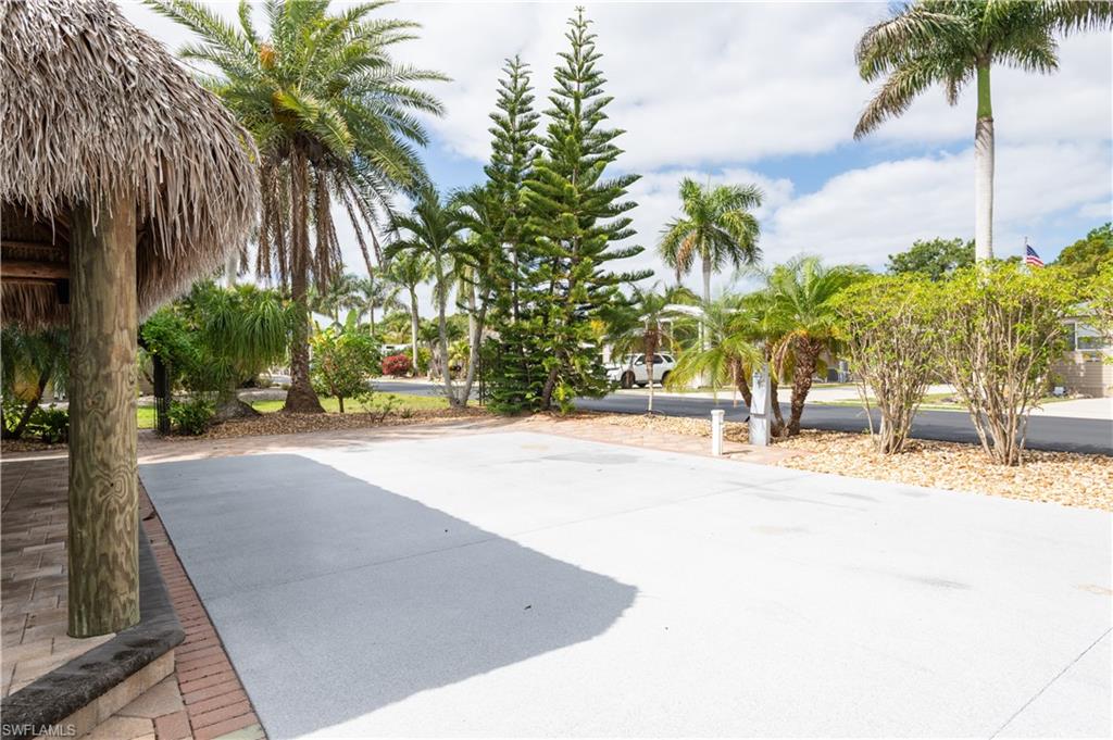 CYPRESS TRAIL RV RESORT - Land