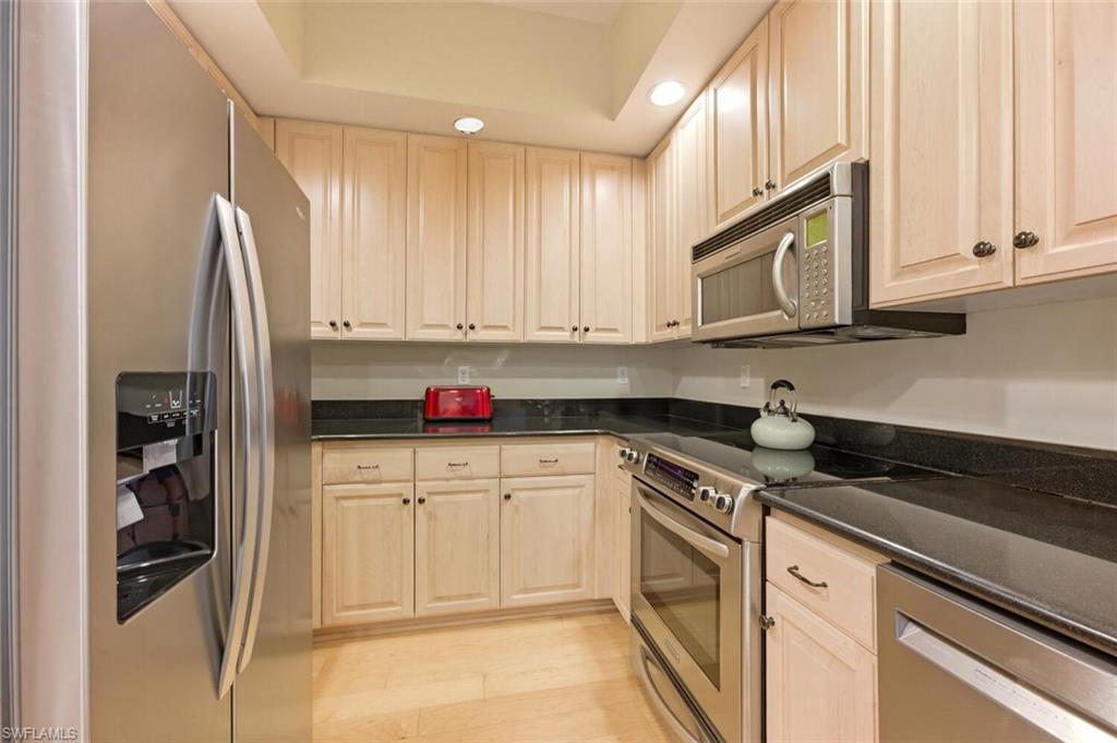 THE RESIDENCES AT LA PIAZZA - Residential