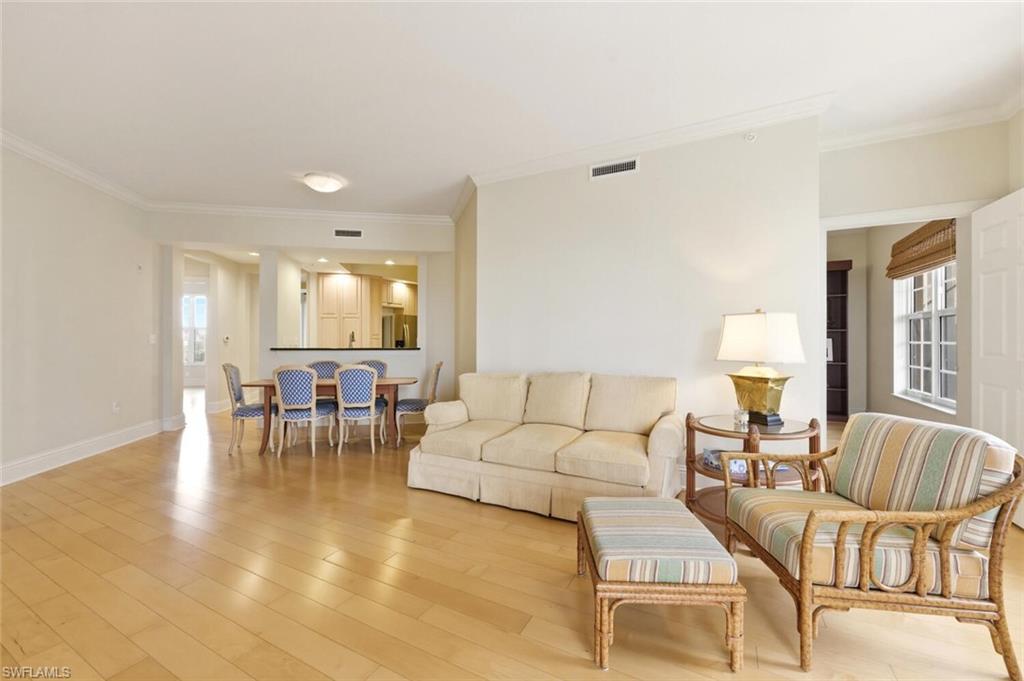 THE RESIDENCES AT LA PIAZZA - Residential