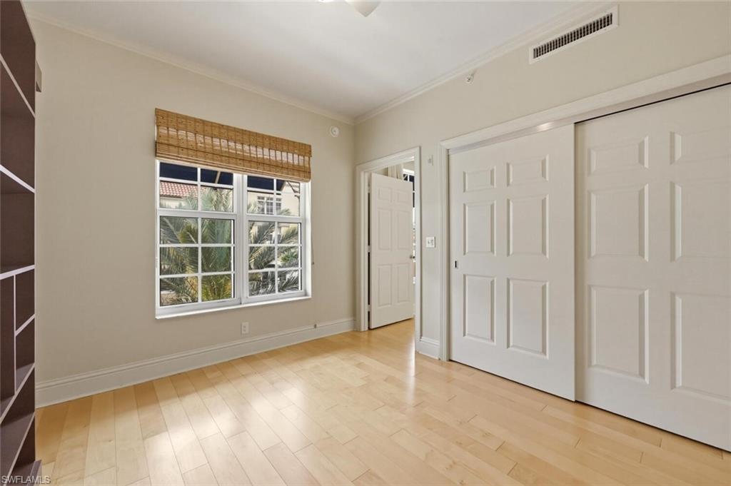 THE RESIDENCES AT LA PIAZZA - Residential