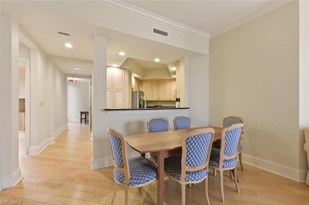 THE RESIDENCES AT LA PIAZZA - Residential