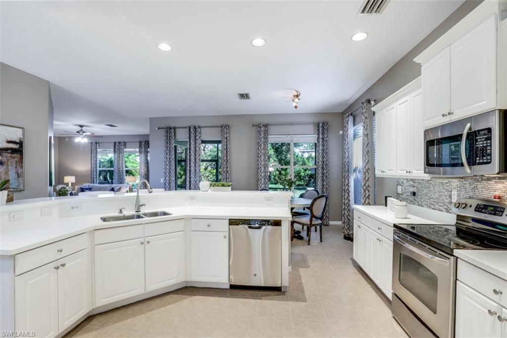 STONEYBROOK - Residential