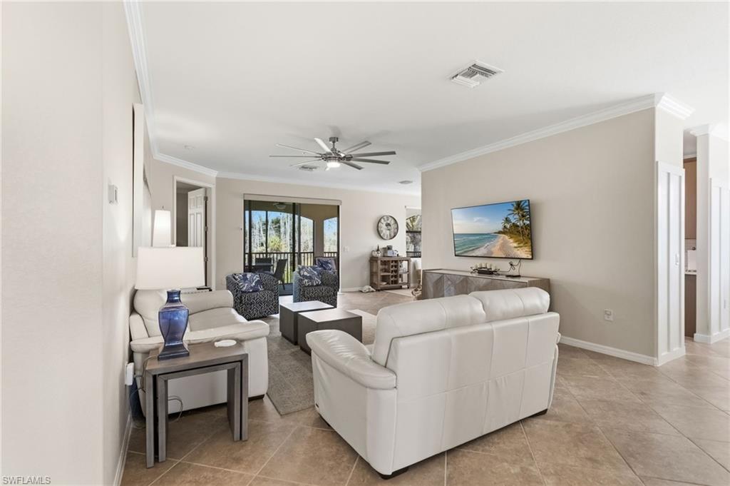 9484 Casoria CT 202