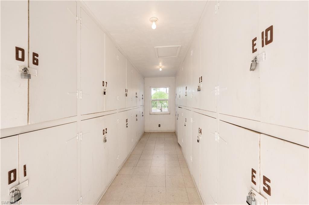 SEABREEZE WEST - Residential