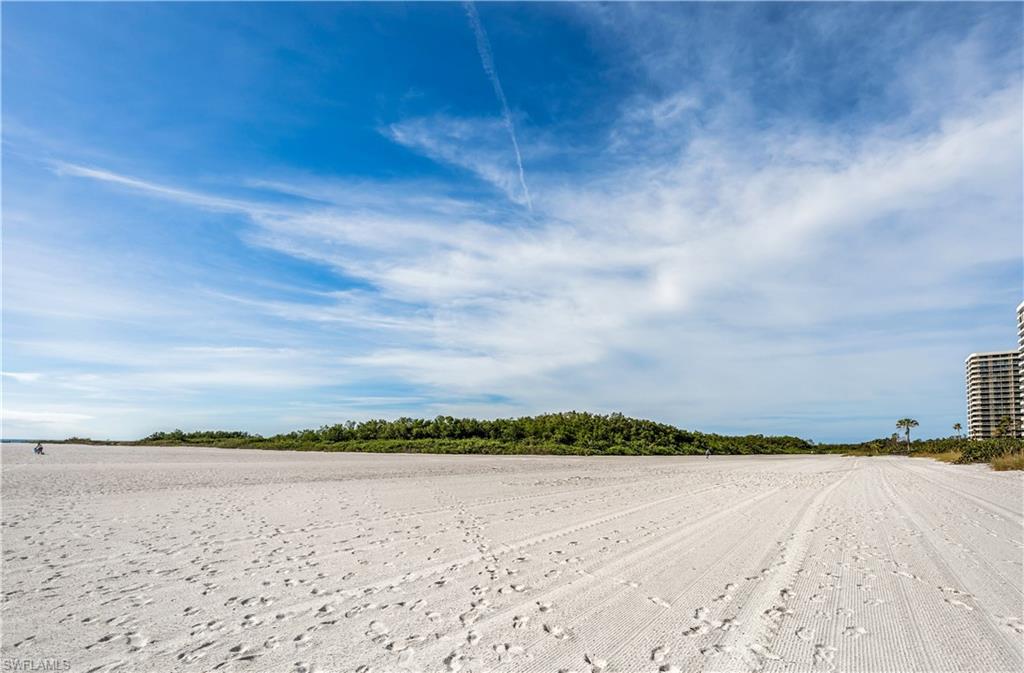 SEABREEZE WEST - Residential