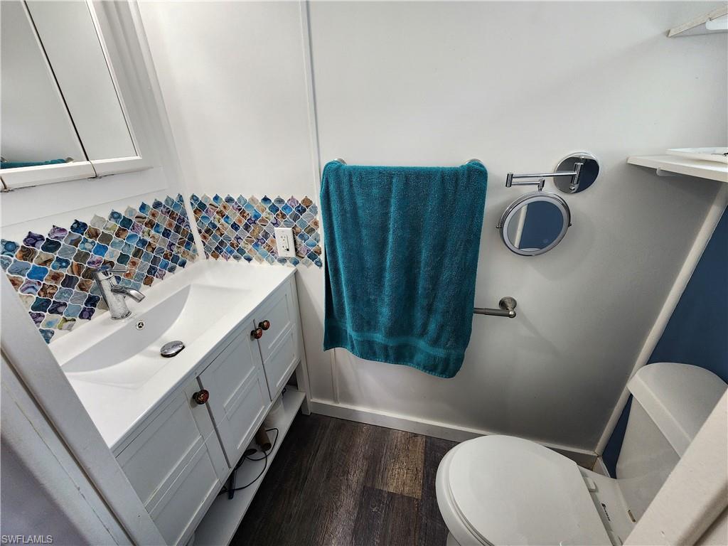 ENCHANTING ACRES MOBILE HOME - Residential