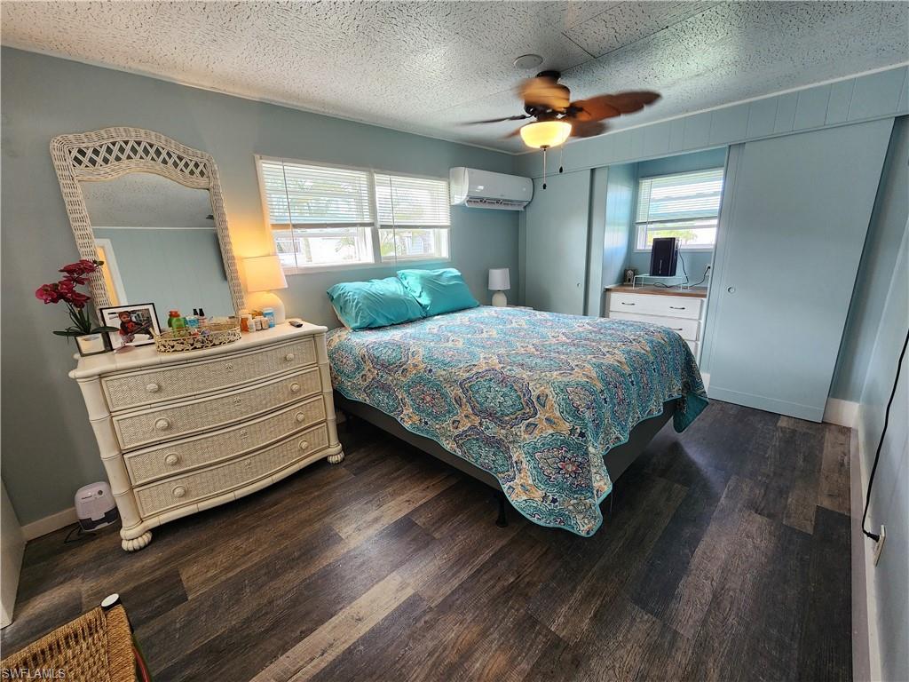 ENCHANTING ACRES MOBILE HOME - Residential