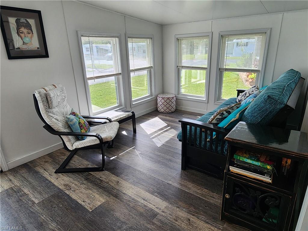 ENCHANTING ACRES MOBILE HOME - Residential