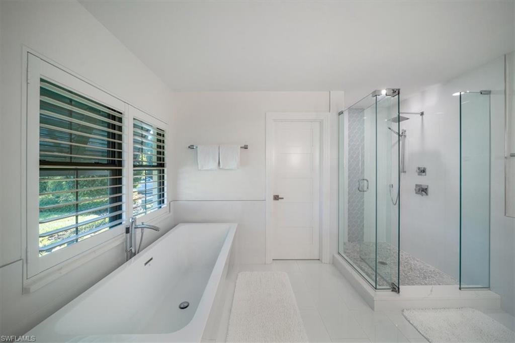 ROYAL HARBOR - Residential