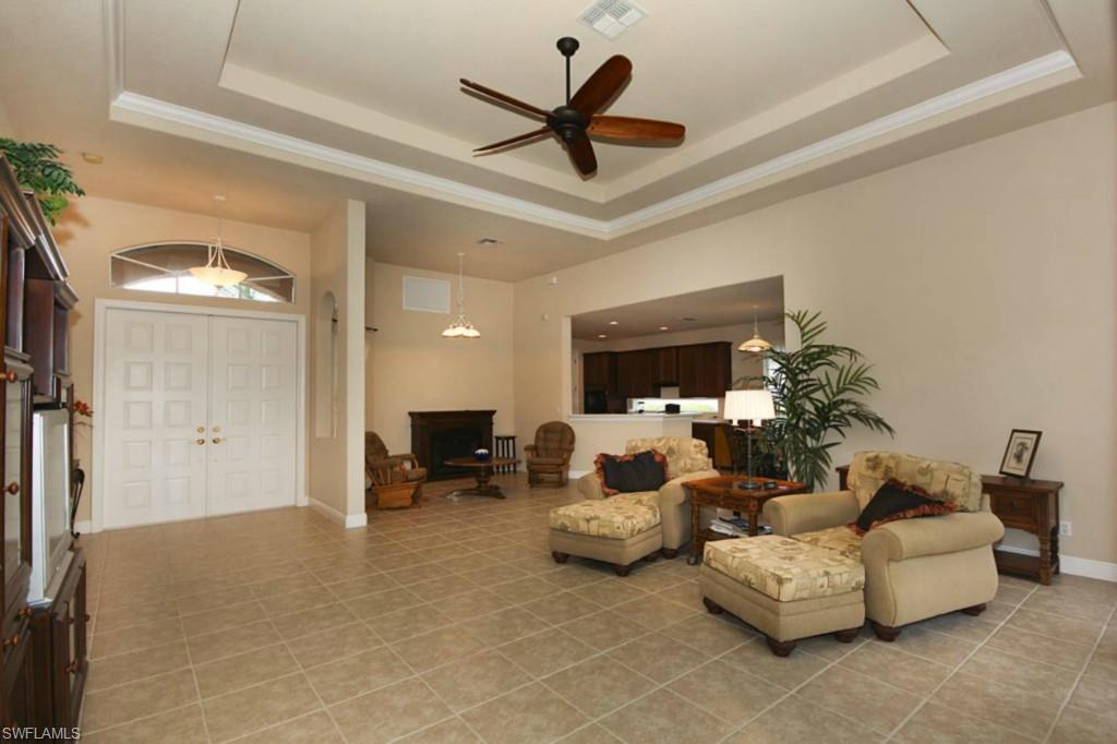 BELLE LAGO - Residential