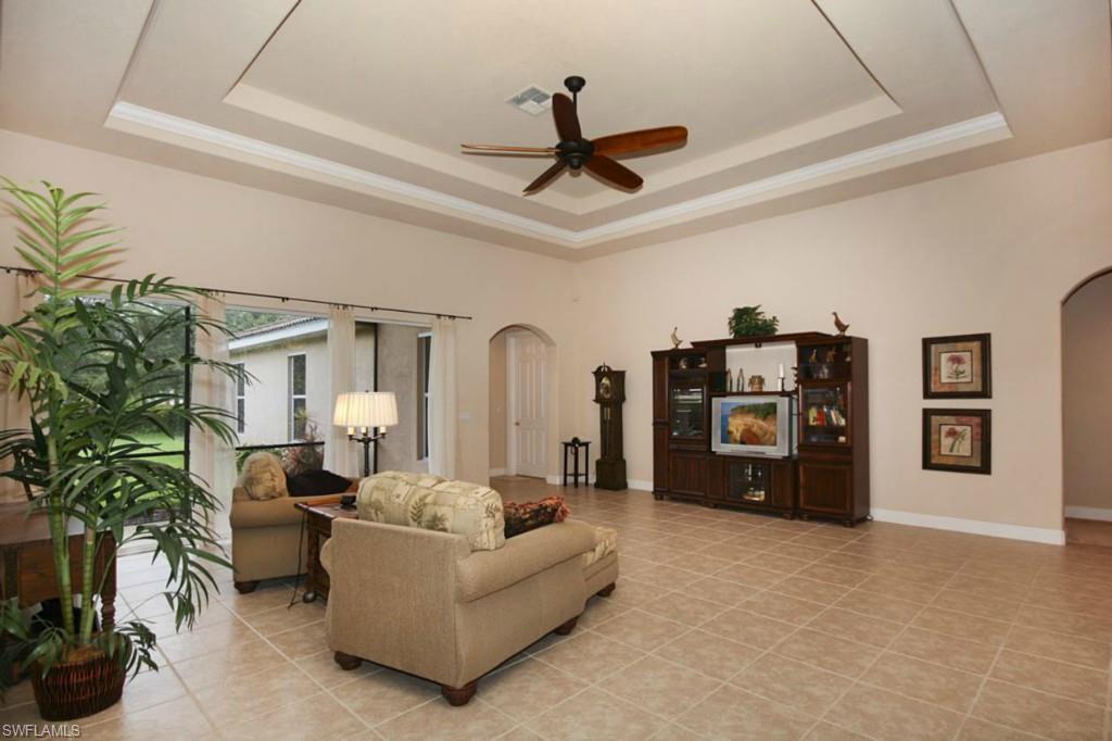 BELLE LAGO - Residential